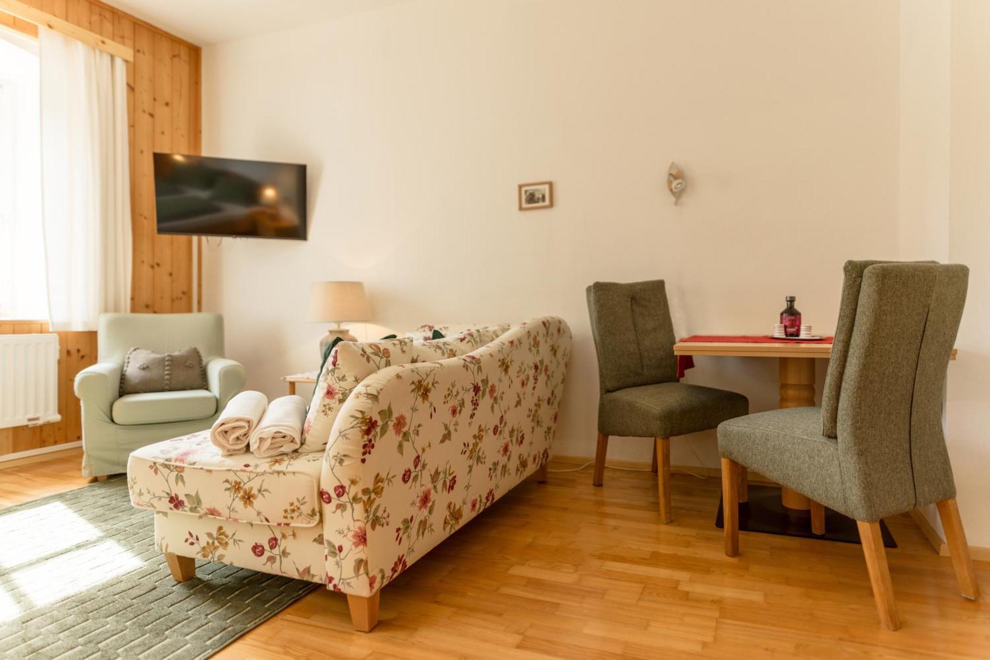 Haus Koenig Apartment Mauterndorf  Exterior photo